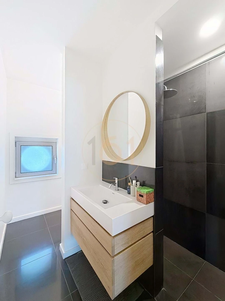 Apartamento T4 para Venda em Lordelo do Ouro e Massarelos Foto 36