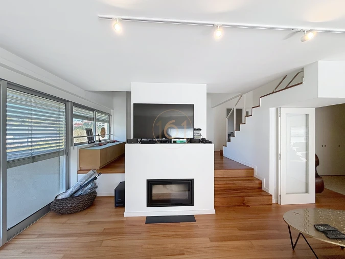 Apartamento T4 para Venda em Lordelo do Ouro e Massarelos Foto 4