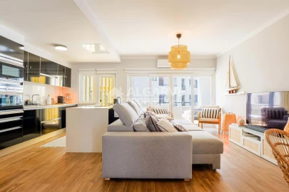 Apartamento T1 para Venda em Quarteira