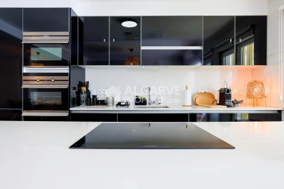 Apartamento T1 para Venda em Quarteira