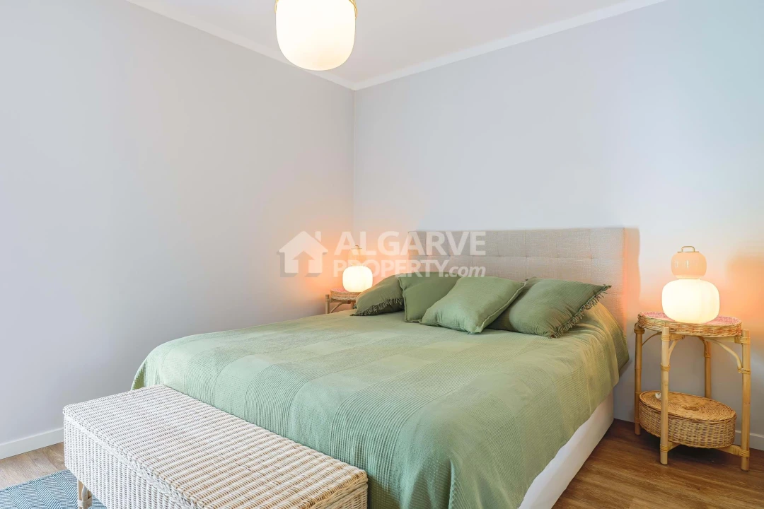 Apartamento T1 para Venda em Quarteira Foto 9