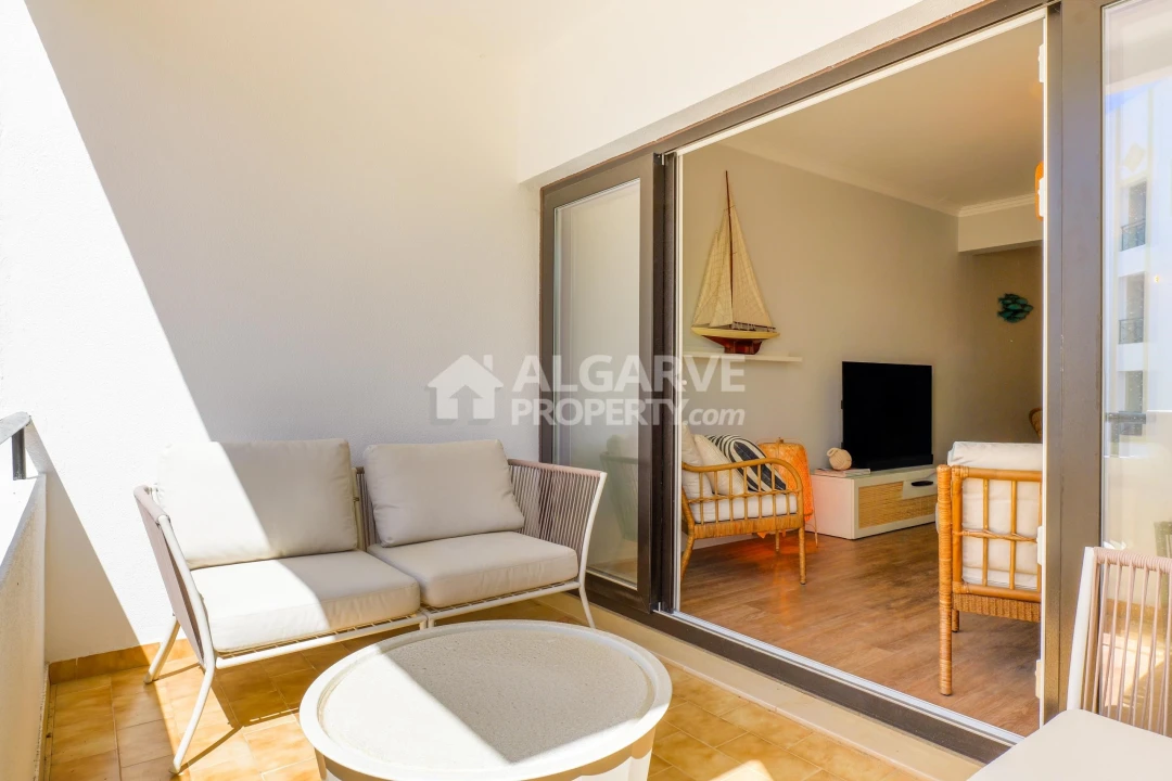 Apartamento T1 para Venda em Quarteira Foto 12