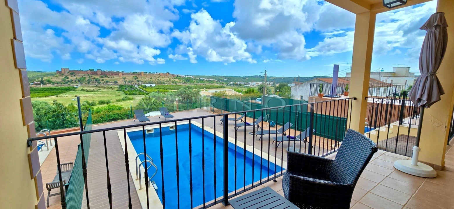 Moradia T4 para Venda em Silves Foto 10