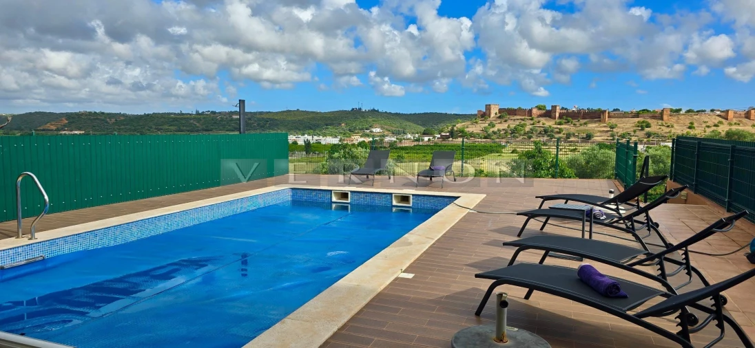 Moradia T4 para Venda em Silves Foto 12