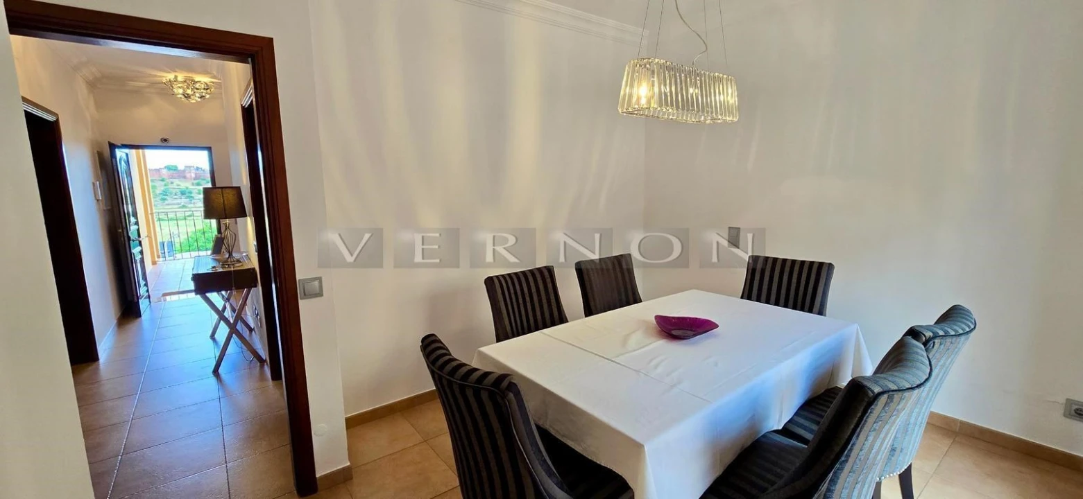 Moradia T4 para Venda em Silves Foto 5