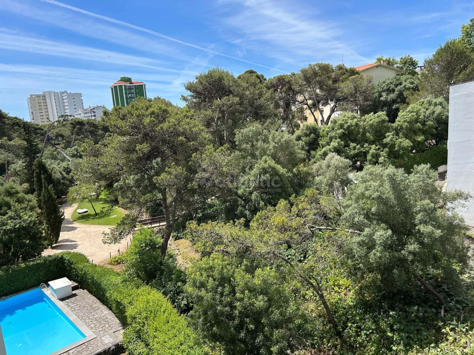 Apartamento T1 para Venda em Cascais e Estoril Foto 1