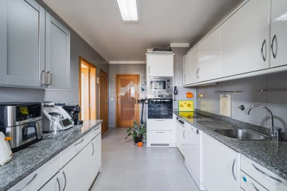 Apartamento T3 para Venda em Matosinhos e Leça da Palmeira