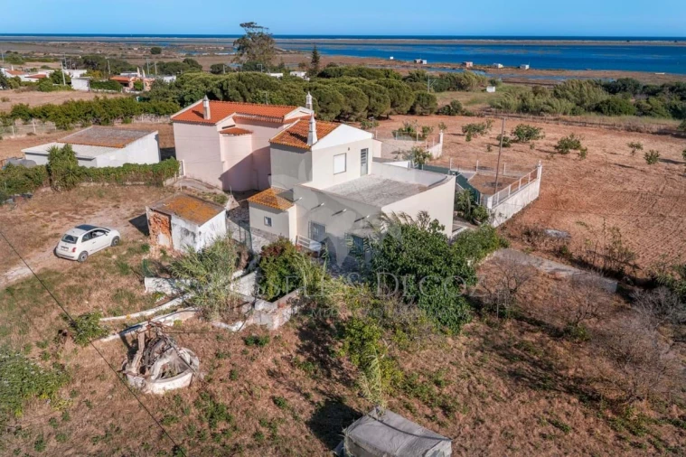 Quinta T3 para Venda em Olhão Foto 29