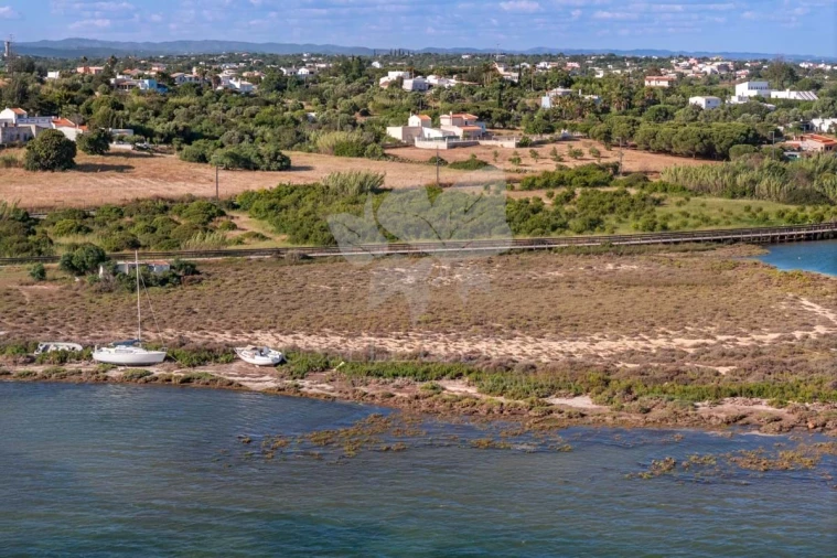Quinta T3 para Venda em Olhão Foto 21