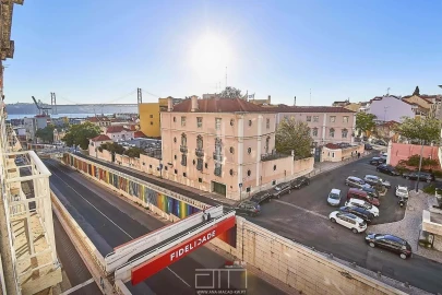 Apartamento T3 para Arrendamento em Estrela