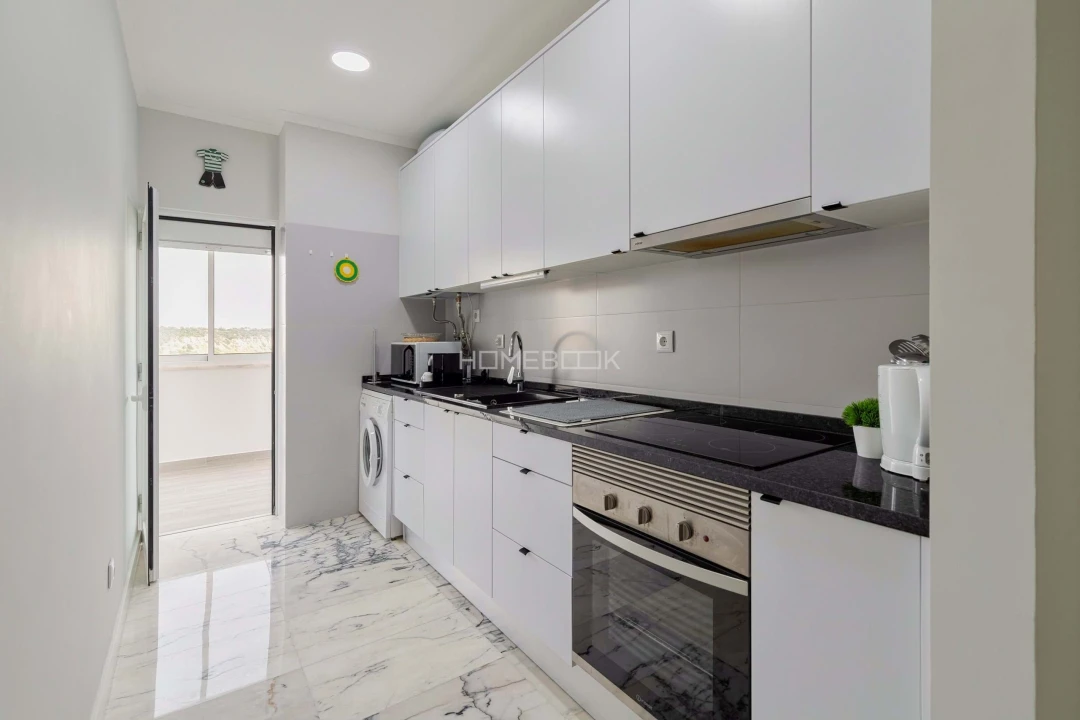 Apartamento T2 para Venda em Costa da Caparica Foto 9