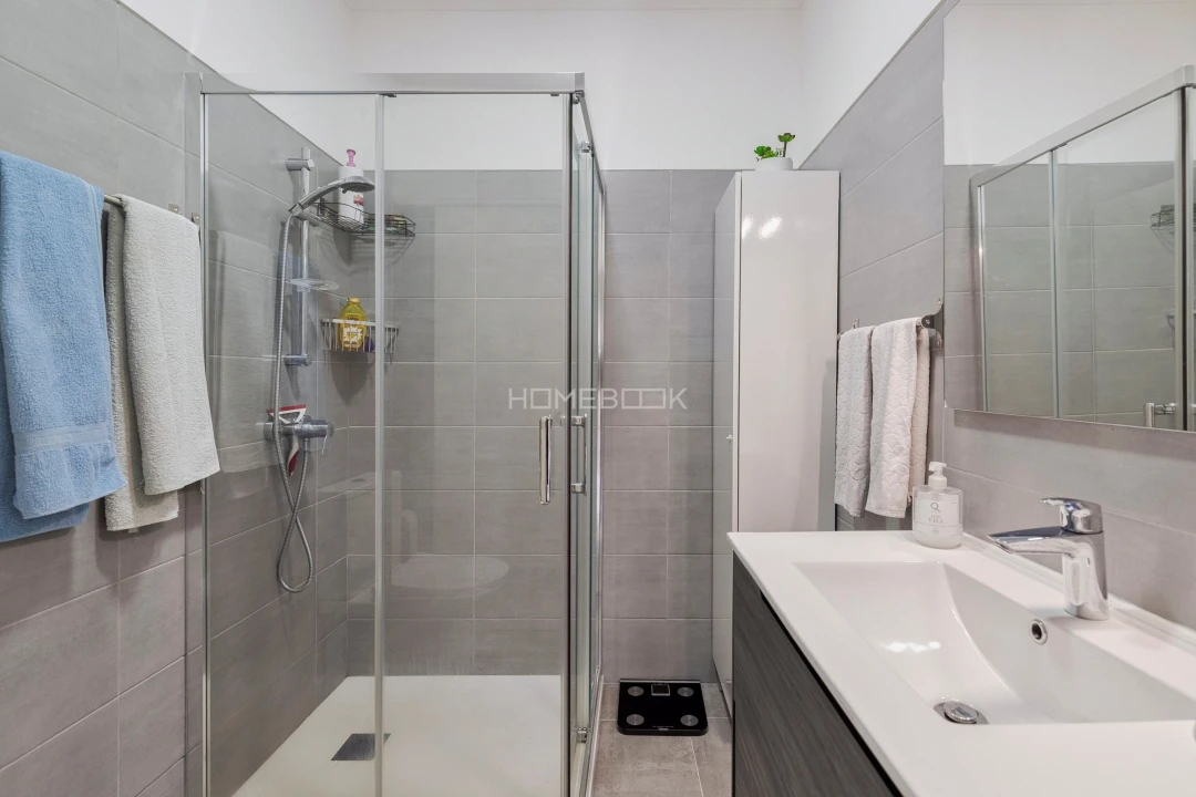 Apartamento T2 para Venda em Costa da Caparica Foto 25
