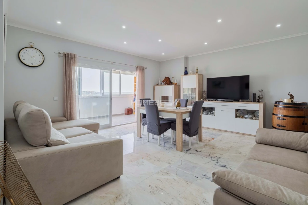 Apartamento T2 para Venda em Costa da Caparica Foto 6