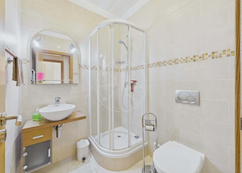 Apartamento T2 para Venda em Tavira (Santa Maria e Santiago) Foto 13
