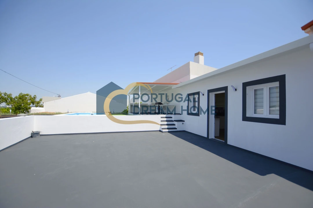 Moradia T2 para Venda em Alte Foto 6