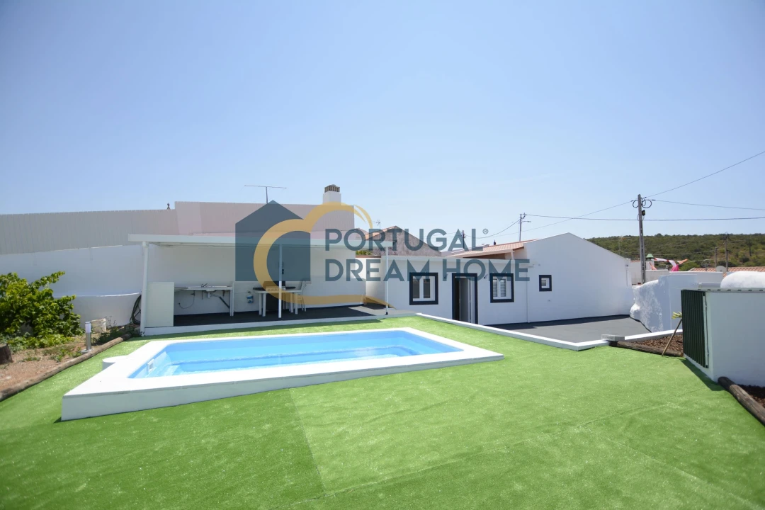Moradia T2 para Venda em Alte Foto 21