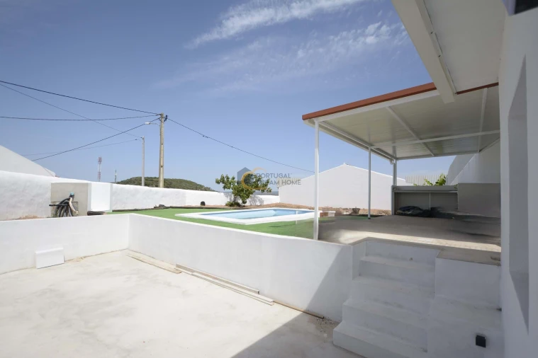 Moradia T2 para Venda em Alte Foto 5