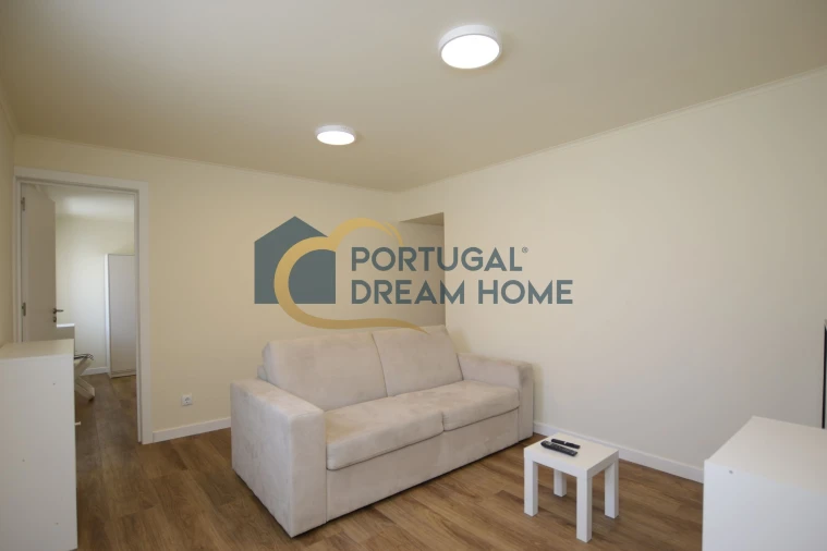 Moradia T2 para Venda em Alte Foto 9
