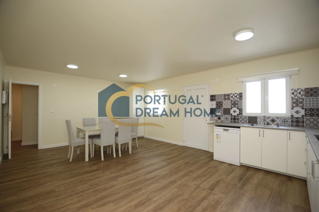 Moradia T2 para Venda em Alte Foto 13