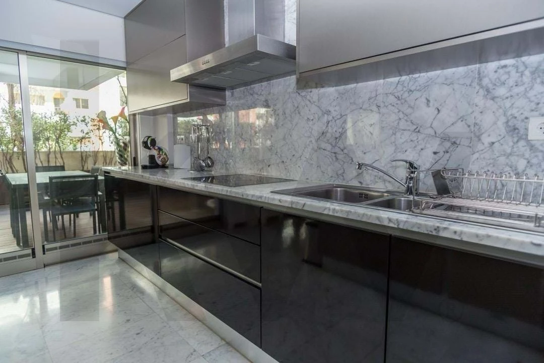 Apartamento T2 para Venda em Portimão Foto 12