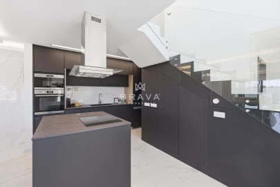 Moradia T4 para Venda em Silves