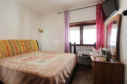 Apartamento T3 para Venda em Baixa da Banheira e Vale da Amoreira