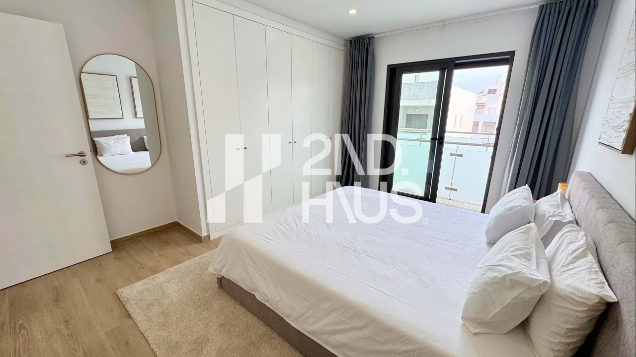 Apartamento T2 para Arrendamento em Quarteira Foto 15