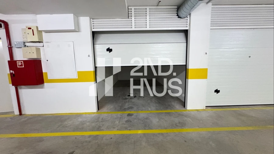 Apartamento T2 para Arrendamento em Quarteira Foto 18