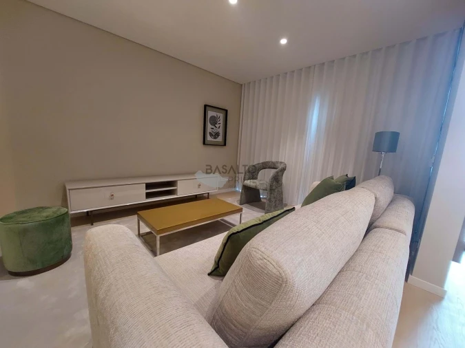 Apartamento T2 para Venda em São Martinho Foto 5