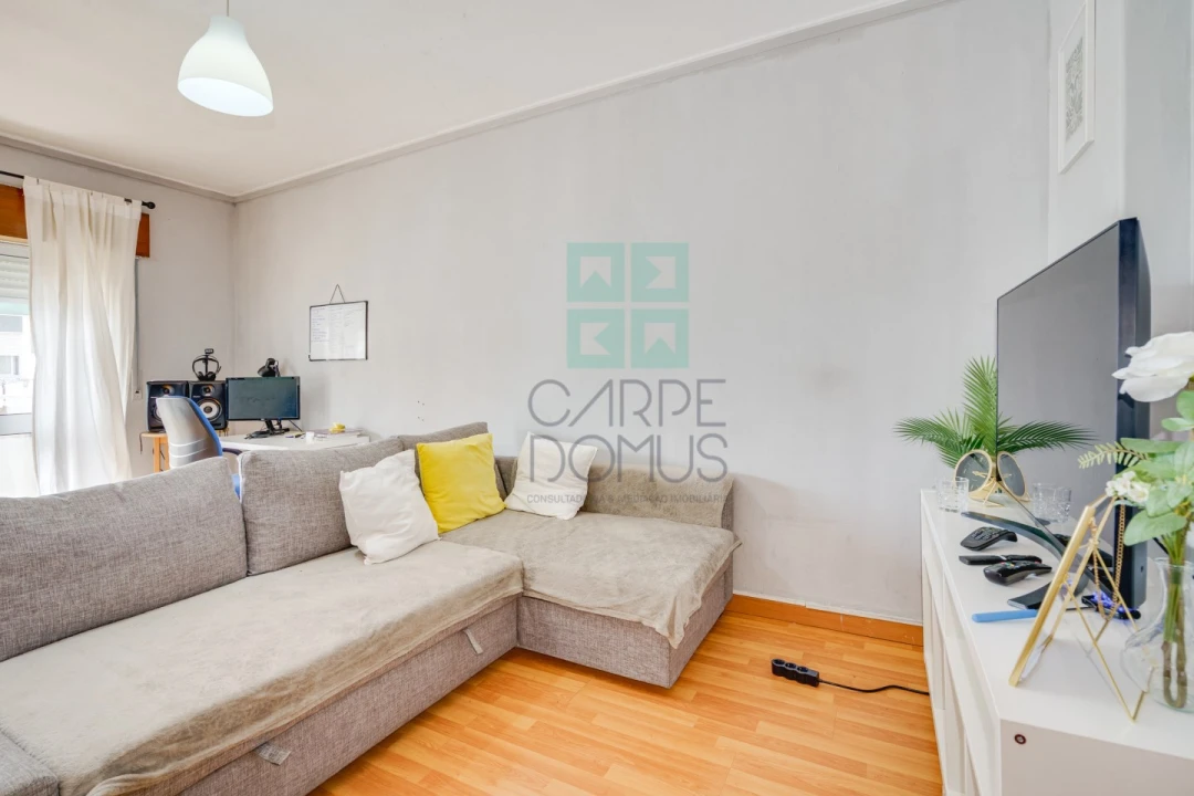 Apartamento T2 para Venda em Odivelas Foto 11