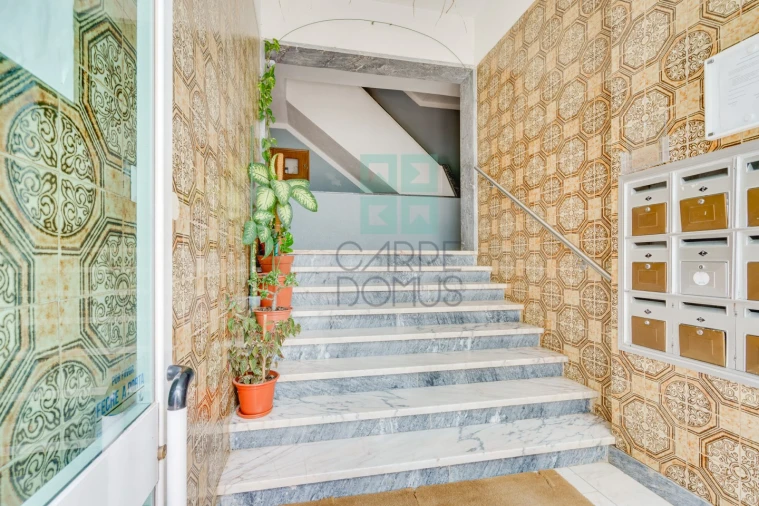 Apartamento T2 para Venda em Odivelas Foto 18
