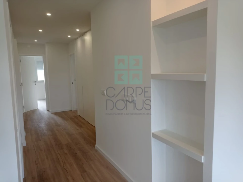 Apartamento T3 para Venda em Benfica Foto 11