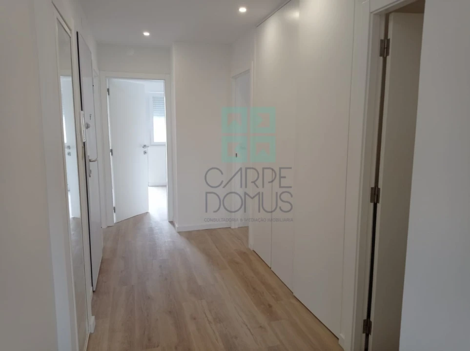 Apartamento T3 para Venda em Benfica Foto 9