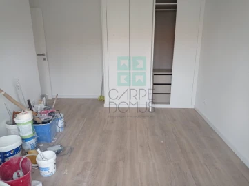 Apartamento T3 para Venda em Benfica