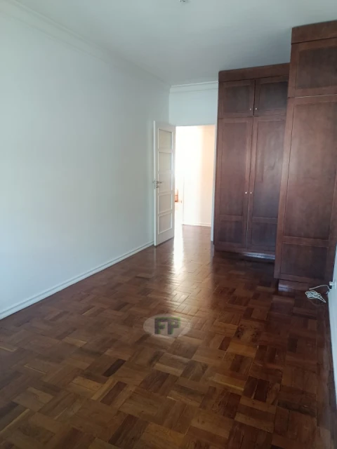 Apartamento T4 para Arrendamento em Arroios