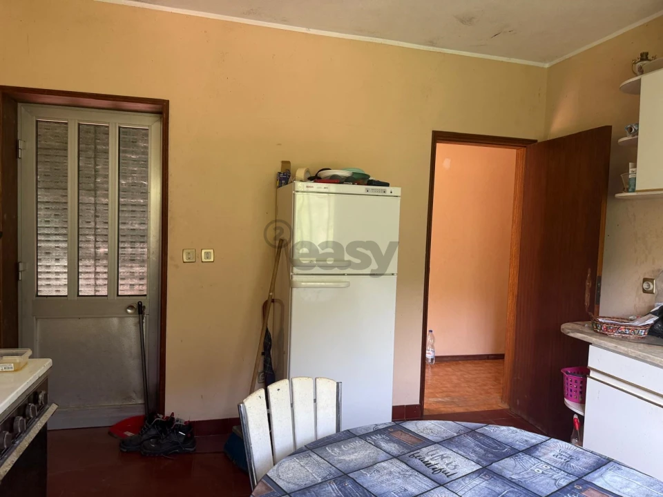 Moradia T3 para Venda em Ansiães Foto 10