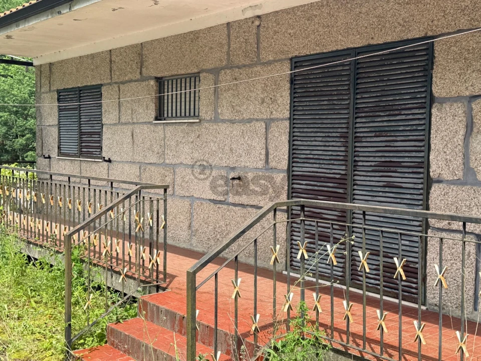 Moradia T3 para Venda em Ansiães Foto 32
