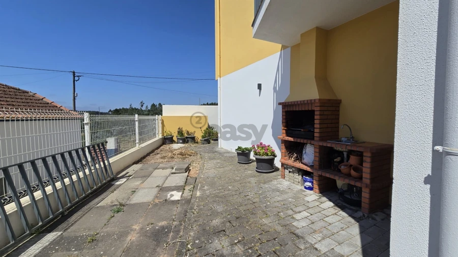 Moradia T3 para Venda em Campelos e Outeiro da Cabeça Foto 24