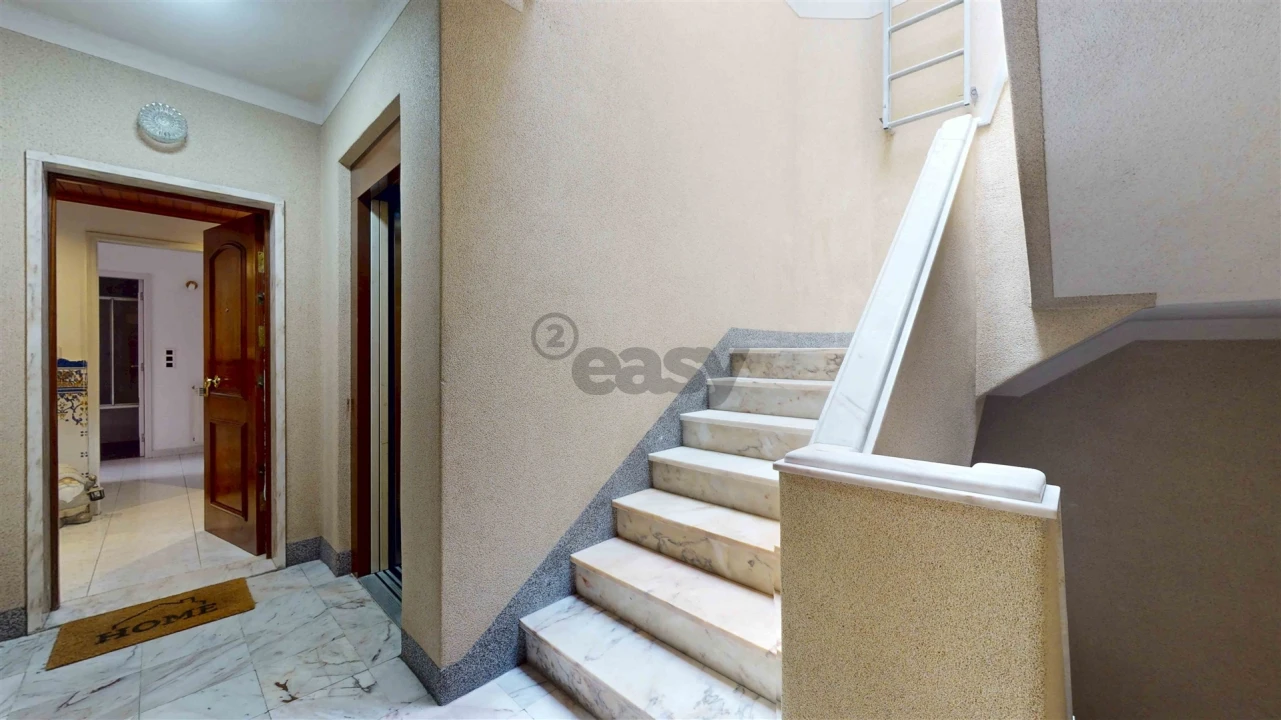 Apartamento T4 para Venda em Póvoa de Santa Iria e Forte da Casa Foto 31