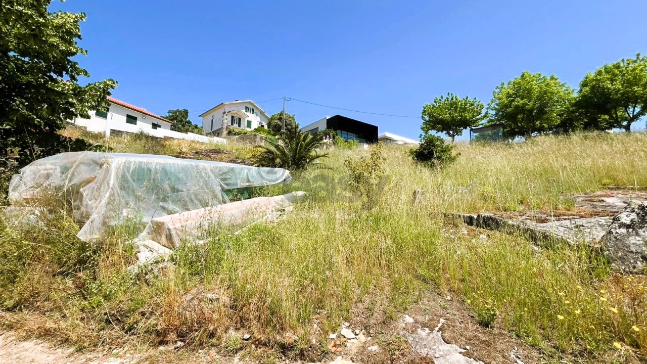 Terreno para Venda em Vilar de Mouros Foto 10
