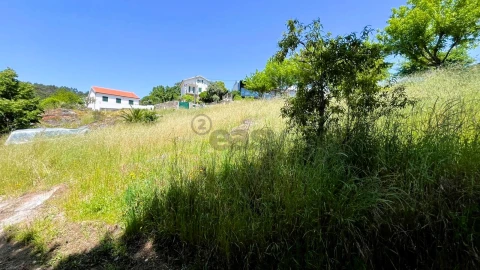 Terreno para Venda em Vilar de Mouros