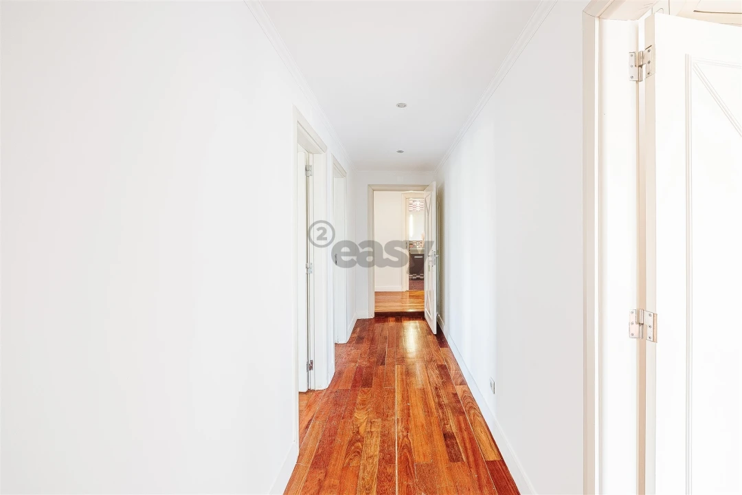 Apartamento T7 para Venda em Odivelas Foto 43