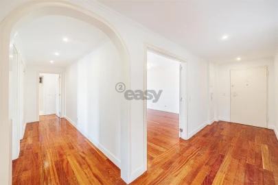 Apartamento T7 para Venda em Odivelas