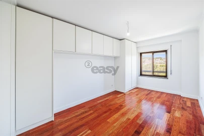 Apartamento T7 para Venda em Odivelas