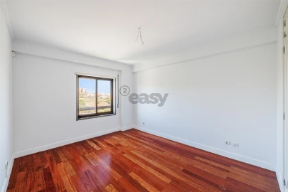 Apartamento T7 para Venda em Odivelas