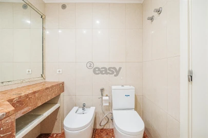 Apartamento T7 para Venda em Odivelas