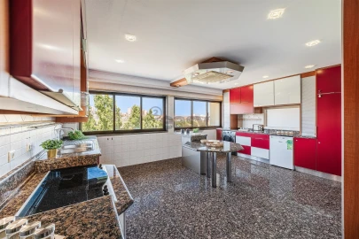 Apartamento T7 para Venda em Odivelas