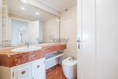 Apartamento T7 para Venda em Odivelas