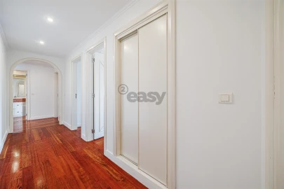 Apartamento T7 para Venda em Odivelas