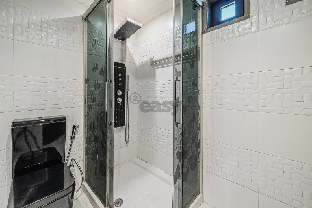 Apartamento T7 para Venda em Odivelas Foto 31